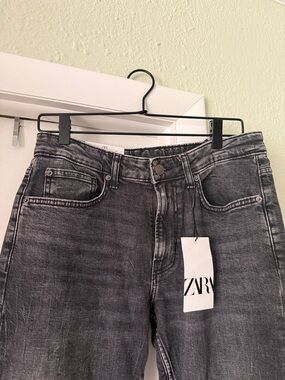 ZARA Black Wash Straight Leg Jeans Size 6 (38) NWT